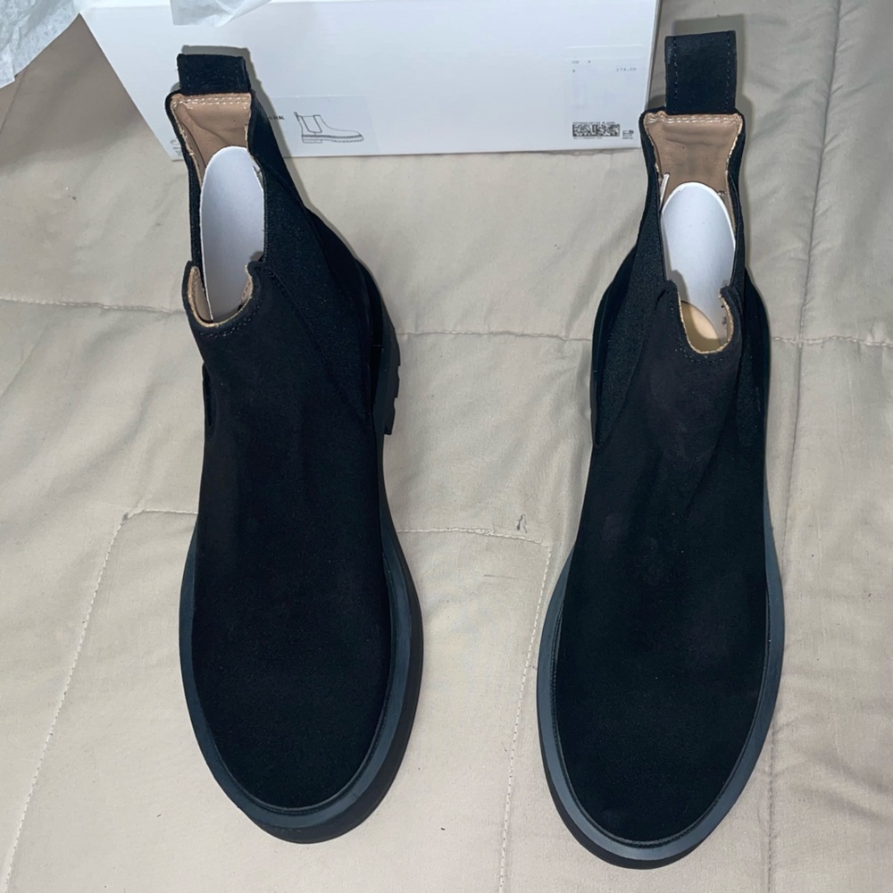 & Other Stories Chelsea Womens Boots